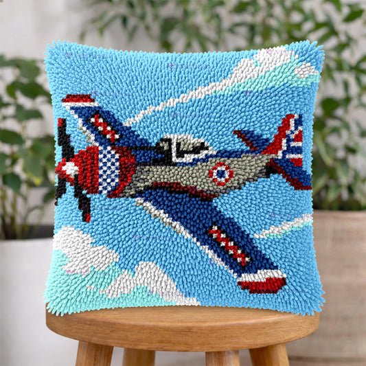 Veirousa Silver Warplane Latch Hook Pillow Kit