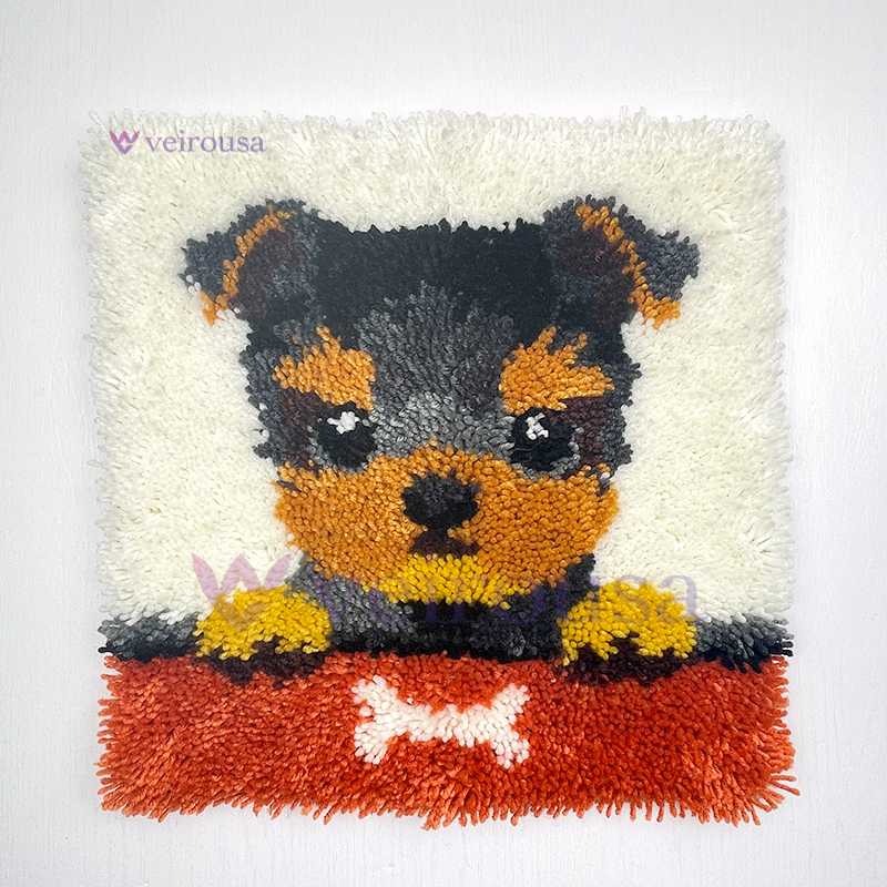Yorkshire Terrier Puppy - Latch Hook Pillow Kit