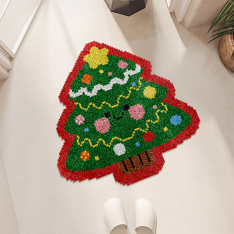Christmas Tree - Latch Hook Rug Kit