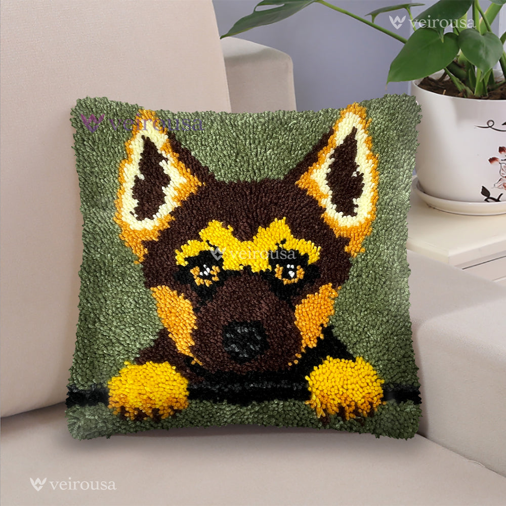 German Shepherd Puppy - Latch Hook Pillow Kit