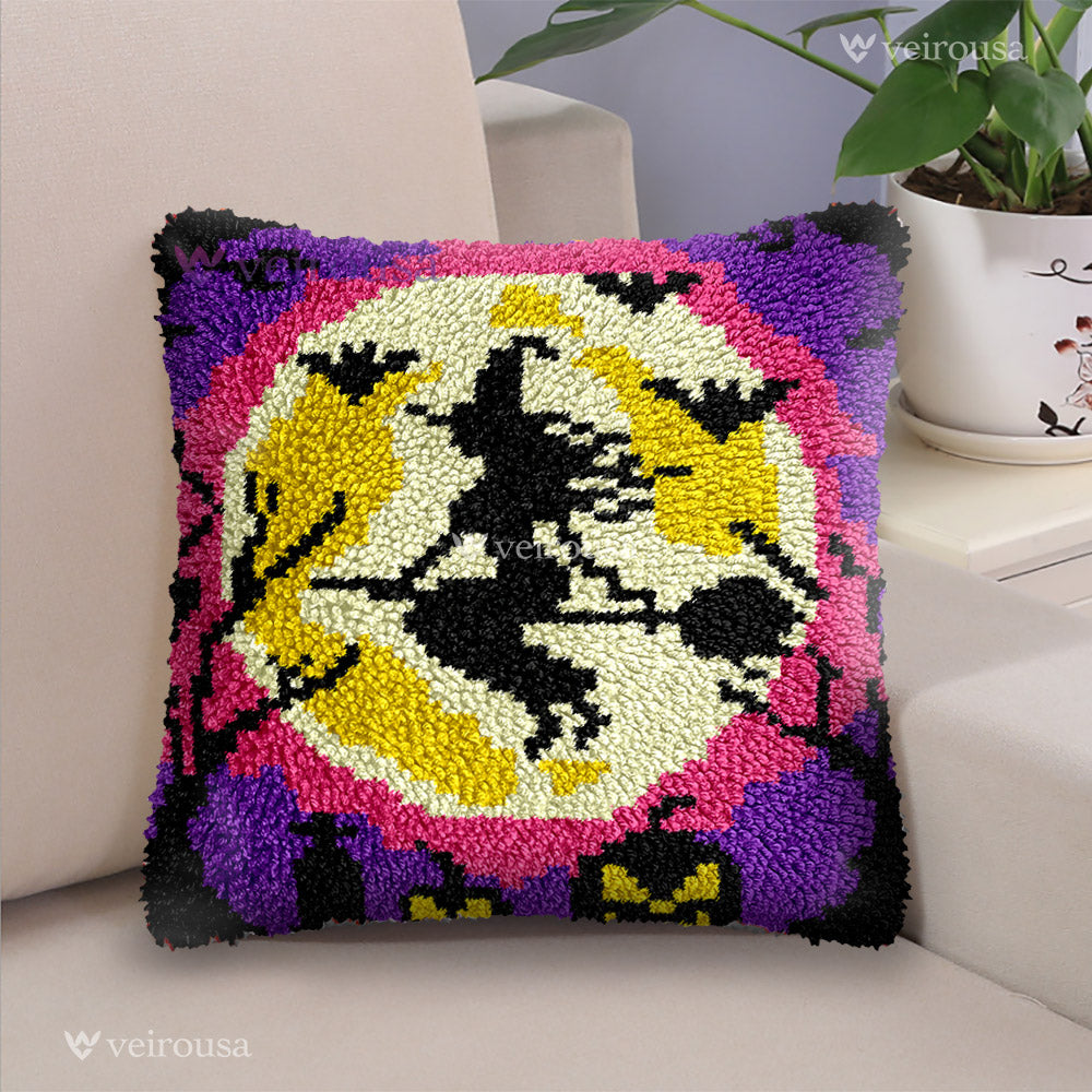 Halloween Night - Latch Hook Pillow Kit