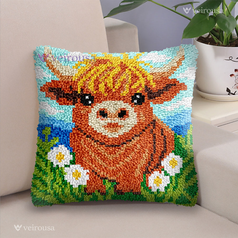 Little Highland Cow Latch Hook Pillow Kit| DIY Cushion & Rug Set for ...