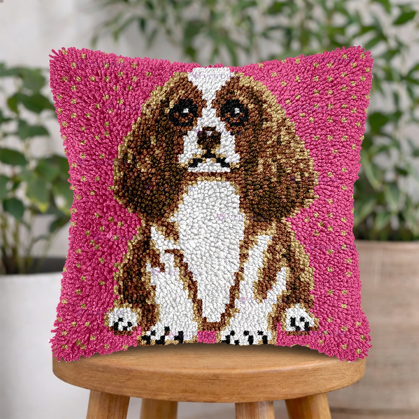 Veirousa Cavalier King Charles Spaniel Latch Hook Pillow Kit