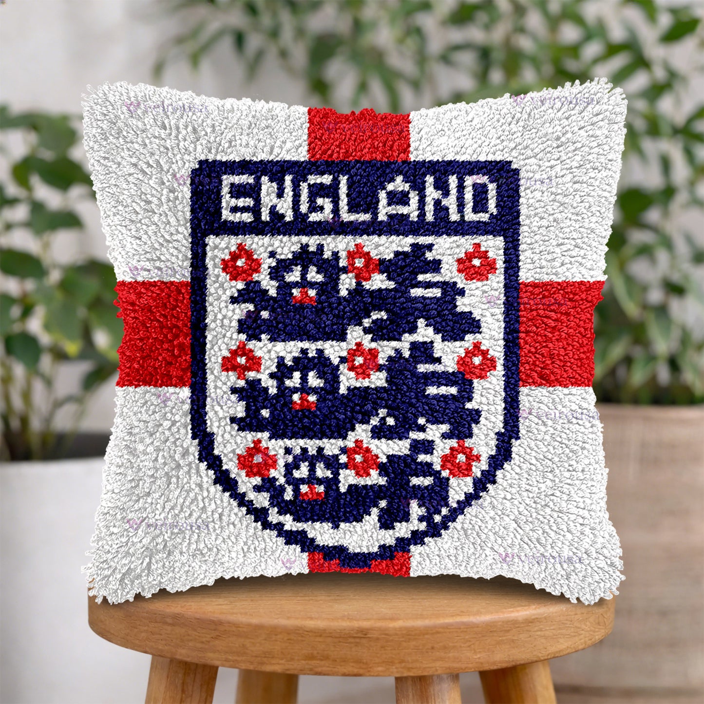 Veirousa England Soccer Team Latch Hook Pillow Kit