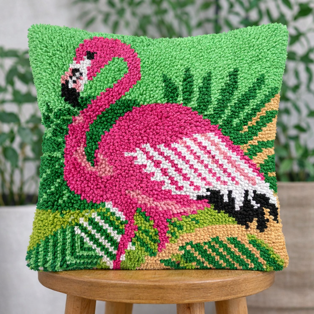 Veirousa Flamingo on Palm Latch Hook Pillow Kit