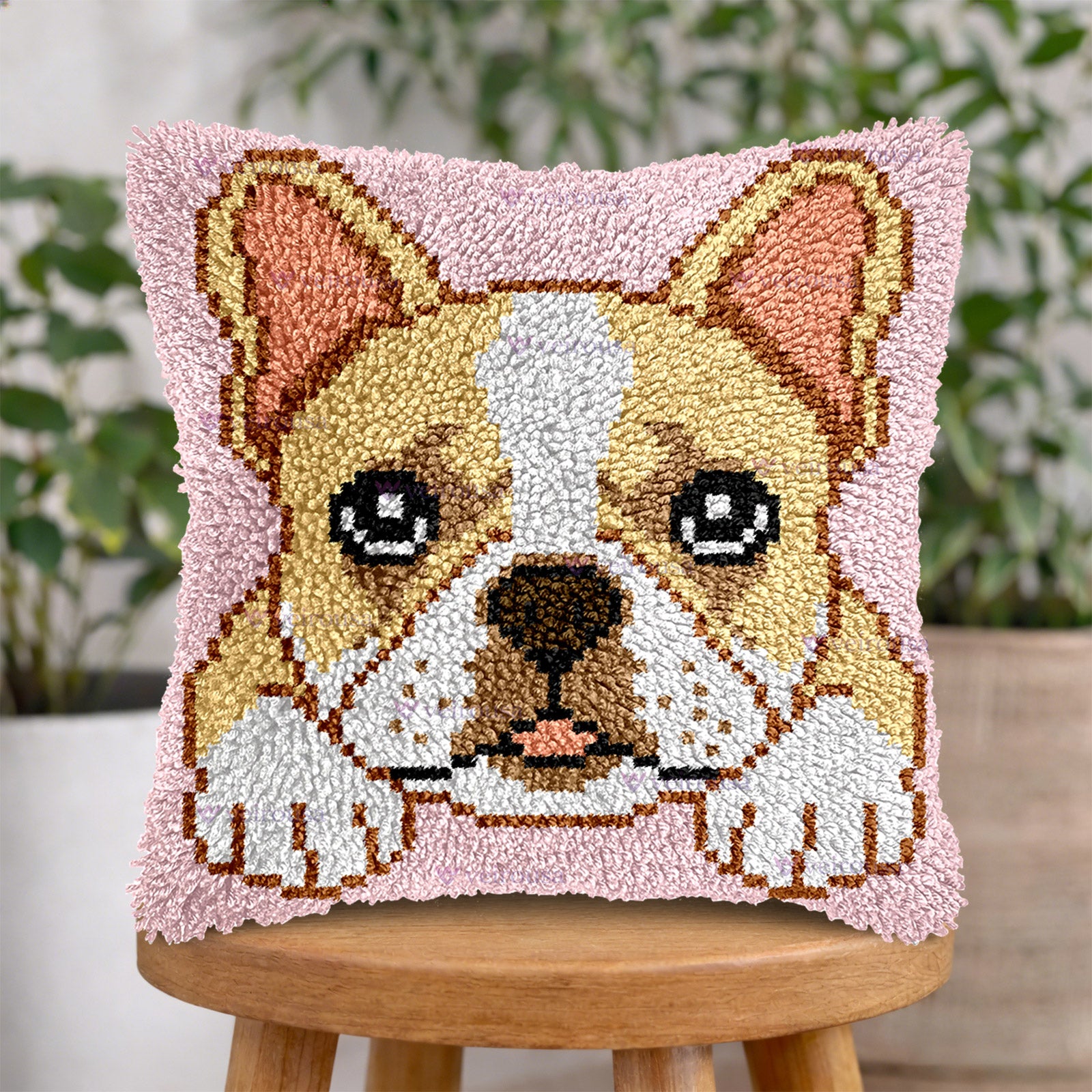 Veirousa French Bulldog Latch Hook Pillow Kit