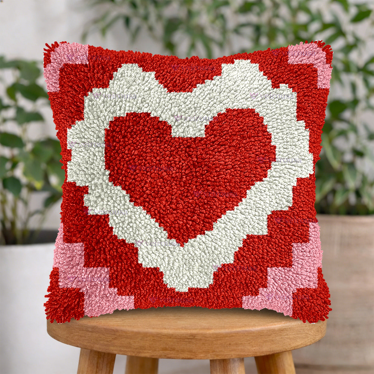 Veirousa Heart Love Latch Hook Pillow Kit