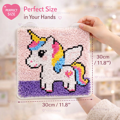 Little Highland Cow Latch Hook Mini Rug Kit