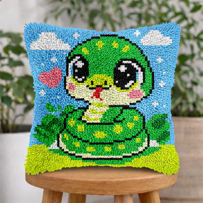 Veirousa Little Snake Latch Hook Pillow Kit