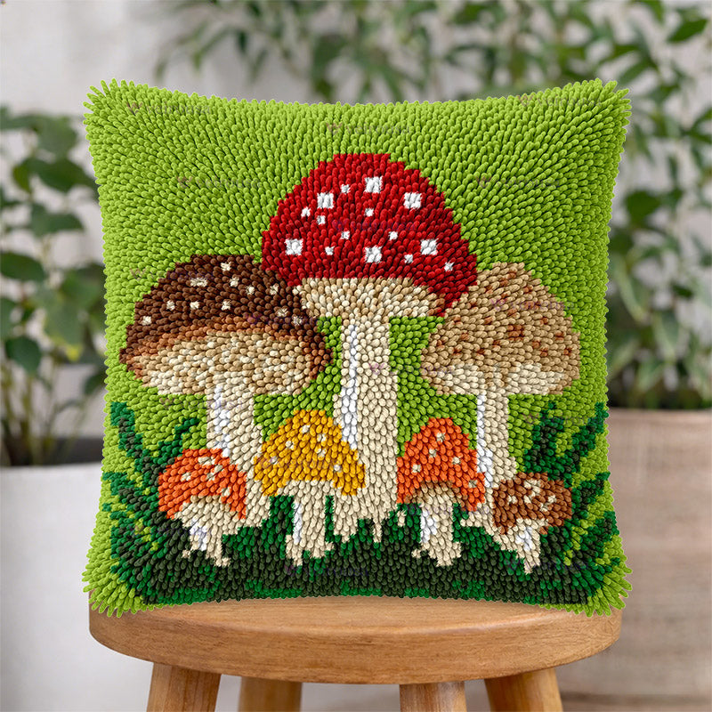 Veirousa Mushroom Garden Latch Hook Pillow Kit