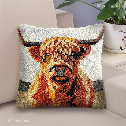 Veirousa Highland Cow Dad Latch Hook Pillow Kits